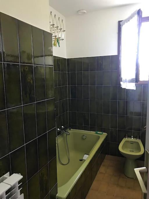 Comme Chez Mamie, Maison Entiere 1-6 Personnes Alby-sur-Cheran Buitenkant foto