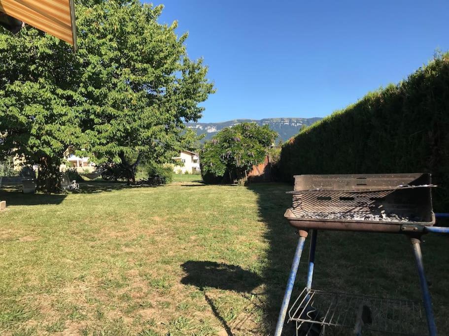 Comme Chez Mamie, Maison Entiere 1-6 Personnes Alby-sur-Cheran Buitenkant foto