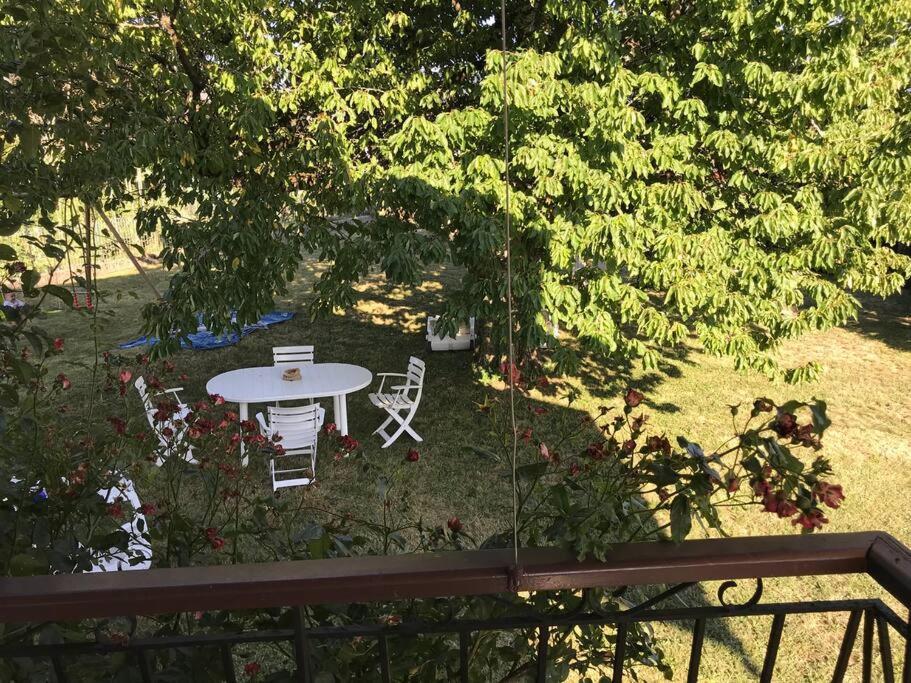 Comme Chez Mamie, Maison Entiere 1-6 Personnes Alby-sur-Cheran Buitenkant foto